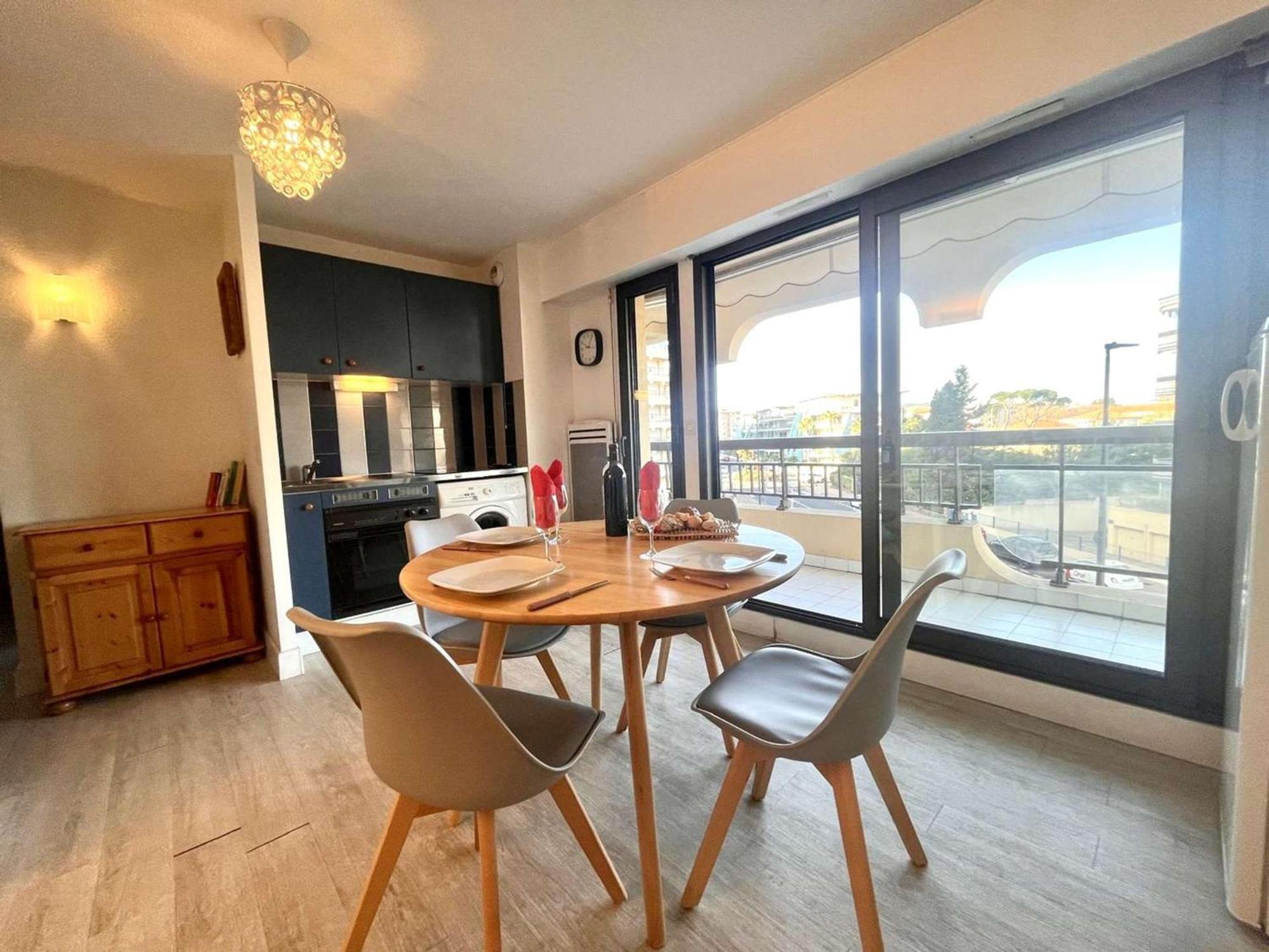 Appartement 2P, 4 Couchages, Terrasse Et Salon De Jardin A 200M De La Plage, Frejus - Fr-1-226A-22 Exterior photo